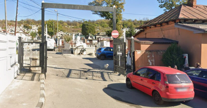 saci cu posibile oseminte umane si un sicriu ascunsi in spatele unui zid fals un nou dosar penal la cimitirul strehareti din slatina 6acd1777e4037