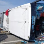tragedie in turcia 11 morti si 27 de raniti dupa ce un autocar s a ciocnit cu un camion si s a rasturnat 6acb94c164351