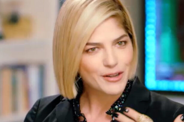 video actrita selma blair scuze publice dupa arestarea in urma unui incident in avion niciodata nu am avut intentia sa ranesc pe cineva 6ae5a1b98fd7a