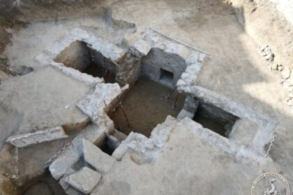 video comoara ascunsa sub pamantul tomisului un mormant hypogeu in forma de cruce unic in dobrogea cui apartine terenul 6ac0bf4382b56