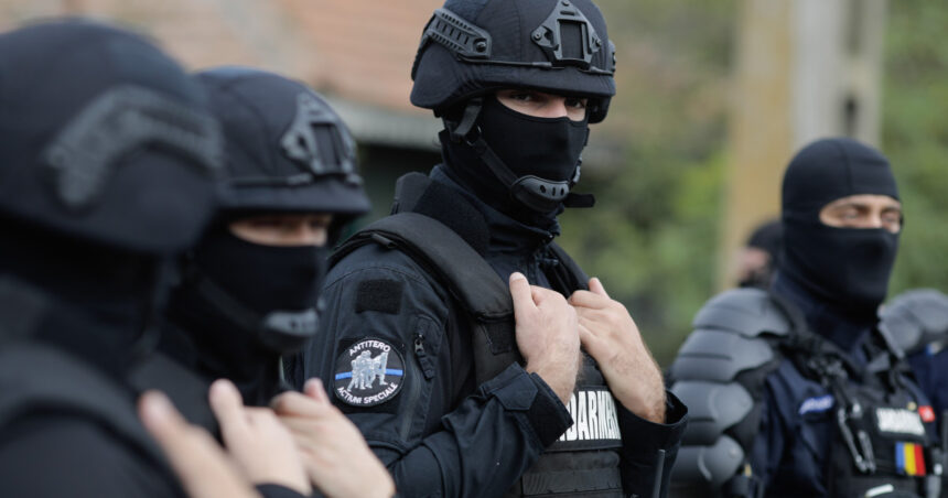video exercitiu de amploare in romania jandarmii au simulat proteste violente si interventii sub foc de arma 6ac0c97b39c47