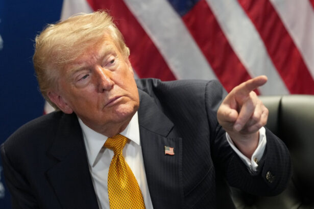 video gestul starului lebron james care l a enervat pe trump este lipsa de respect ar trebui sa isi ceara iertare 6adb0425a363c