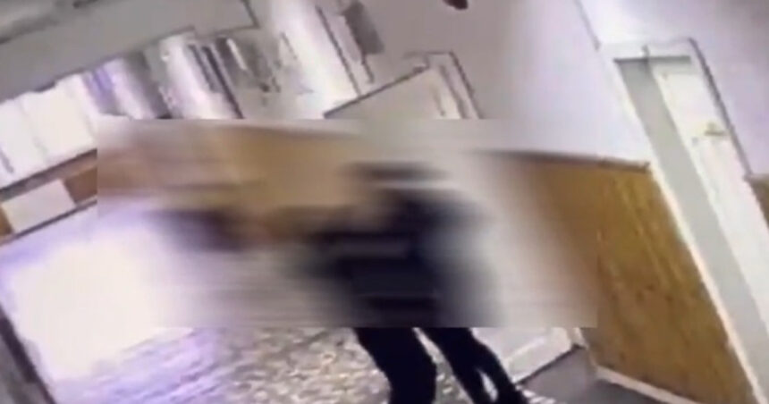 video noi date din ancheta atacului de la bistrita procurorii au facut perchezitii in camera elevului de 13 ani va fi audiata si mama lui 6ad880ca1ad54