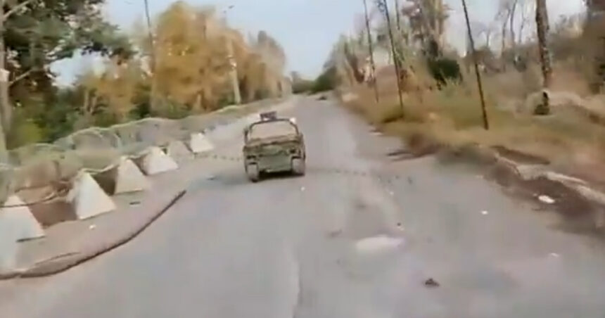 video razboiul dronelor in ucraina cum a reusit un robot terestru al ucrainenilor sa neutralizeze o drona a rusilor care il urmarea 6ac1561beb54a