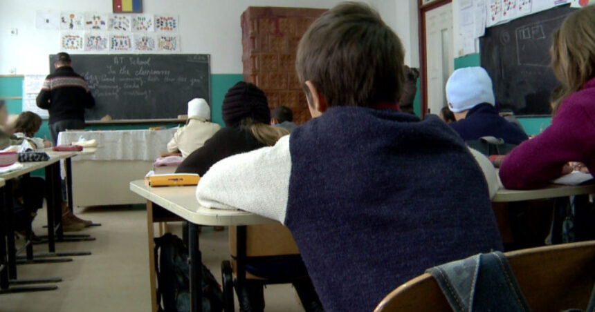 video scolile din mediul rural risca sa suspende cursurile din lipsa fondurilor pentru incalzire primariile asteapta sprijinul guvernului 6ace5739db1fd