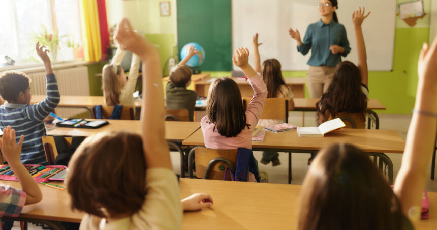 viziunea guvernului propus de luca niculescu pentru educatie si cercetare de la masuri pentru elevi si scoli la reforme structurale 6ad20569e13a5